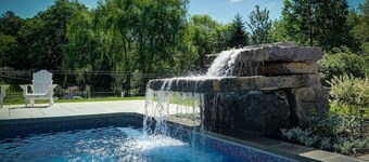 205 3-bedroom condo in building with elevator