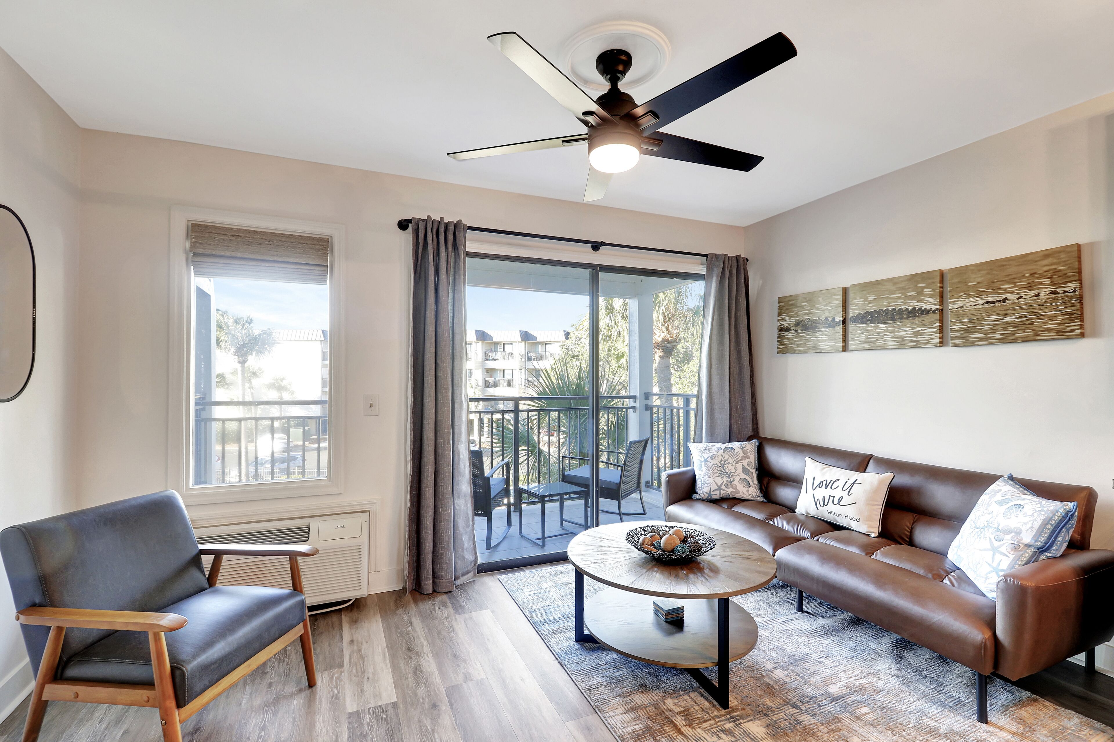 Ocean Views with Private Balcony! Fully Renovated. Steps to the Beach!