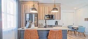 201 Condo au rez de chaussée , au coeur de Bromont