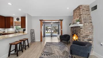 Villa | 3 bedrooms, Internet