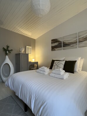1 chambre, accès au Wi-Fi (inclus), literie fournie