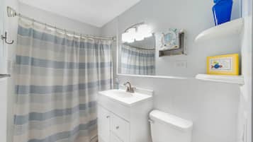 Apartment | 2 bedrooms, Internet