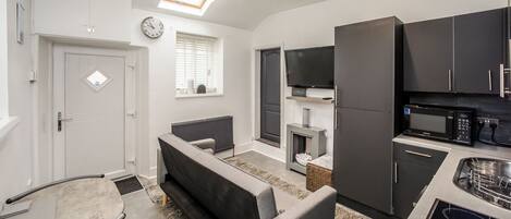 Casa de campo panorámica, accesible para personas con discapacidad, baño privado (Free parking ) | Salón