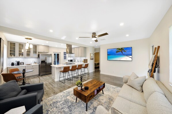 Villa | 2 bedrooms, Internet - Blue Ocean Retreat in Fort Lauderdale (Fort Lauderdale)