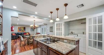 263 Fort Lauderdale in Lauderdale-by-the-sea