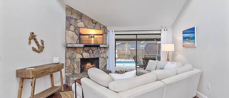Smart TV, fireplace, offices