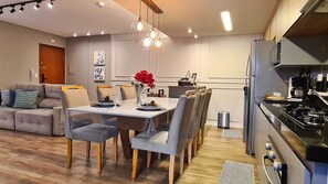 Design Apartment | Private kitchen - Loft Lindo com Ar Condic, WIFI, Perto de Capivari (Campos do Jordão)