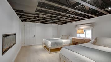 4 makuuhuonetta, silitysrauta/-lauta, Wi-Fi, vuodevaatteet