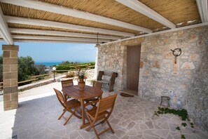 Outdoor dining - Pajara "The Muses" (Marina di Pescoluse)