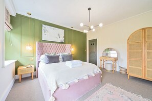 4 chambres, décoration personnalisée, ameublement personnalisé
