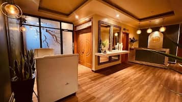 Salas para tratamentos a dois, sauna seca, sauna a vapor