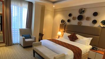 Suite | 1 bedroom, minibar, in-room safe, desk