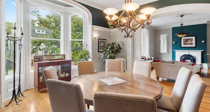 5Bd Heritage Dream Home in Downtown's heart!
