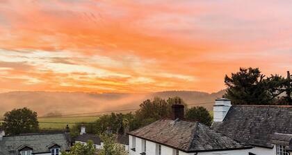 4 bedroom accommodation in Latchley, near Callington