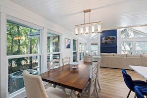 Dining - Stunning Renovated Designer Home At The Beach! (Isle of Palms)