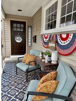 Exterior detail - Riverway Village Charmer! Walk to the River (Lewiston)