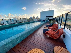 Unclassified image, 4 of 156, button - Get One (João Pessoa)