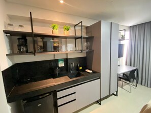 Apartamento de diseño | Cocina privada | Frigorífico pequeño y microondas