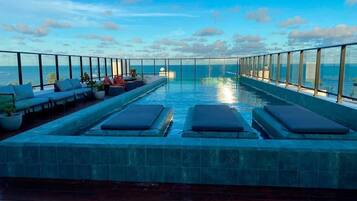 Piscina externa