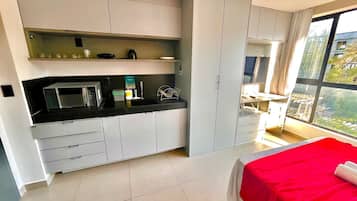 Appartement Design | Cuisine privée | Mini réfrigérateur, micro-ondes