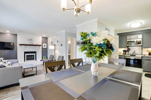North Charleston Vacation Rental Near Cooper River