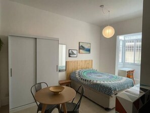 1 quarto