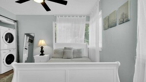 Unclassified image, 3 of 22, button - Beachside Retreat! (Madeira Beach)