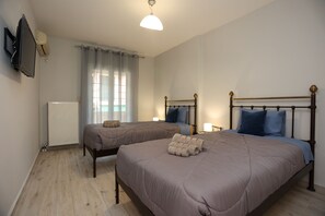 2 bedrooms, in-room safe, iron/ironing board, free WiFi - Yiasemi Maison (Corfu)