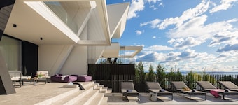 Luxury Villa Ole with Pool