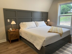 4 bedrooms, WiFi, bed sheets