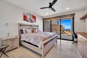 2 habitaciones, escritorio, tabla de planchar con plancha y wifi gratis 