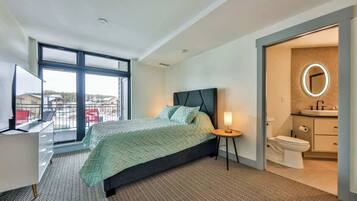 1 bedroom, desk, iron/ironing board, travel cot