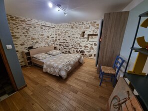 4 soverom, strykejern/-brett og wi-fi