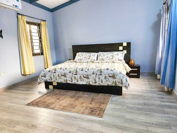 3 bedrooms, WiFi, bed sheets