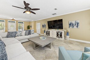 Smart TV - 4br House-Backyard -Pet-friendly-Bay Acess -W-fi (Gulf Shores)