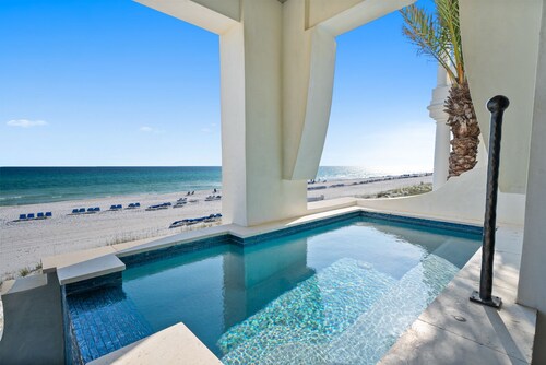 328 Beachside Drive | Private Beach Access Retreat