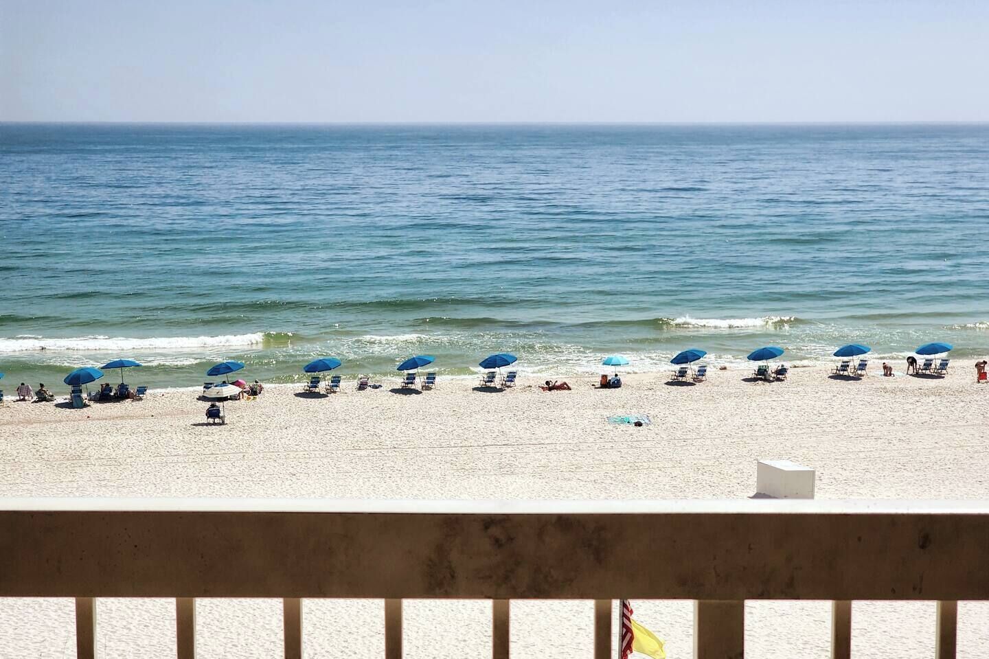 Am Strand, Liegestühle, Strandtücher