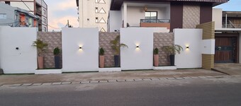 SUNA'A HOME BONAPRISO