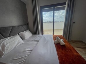 2 bedrooms