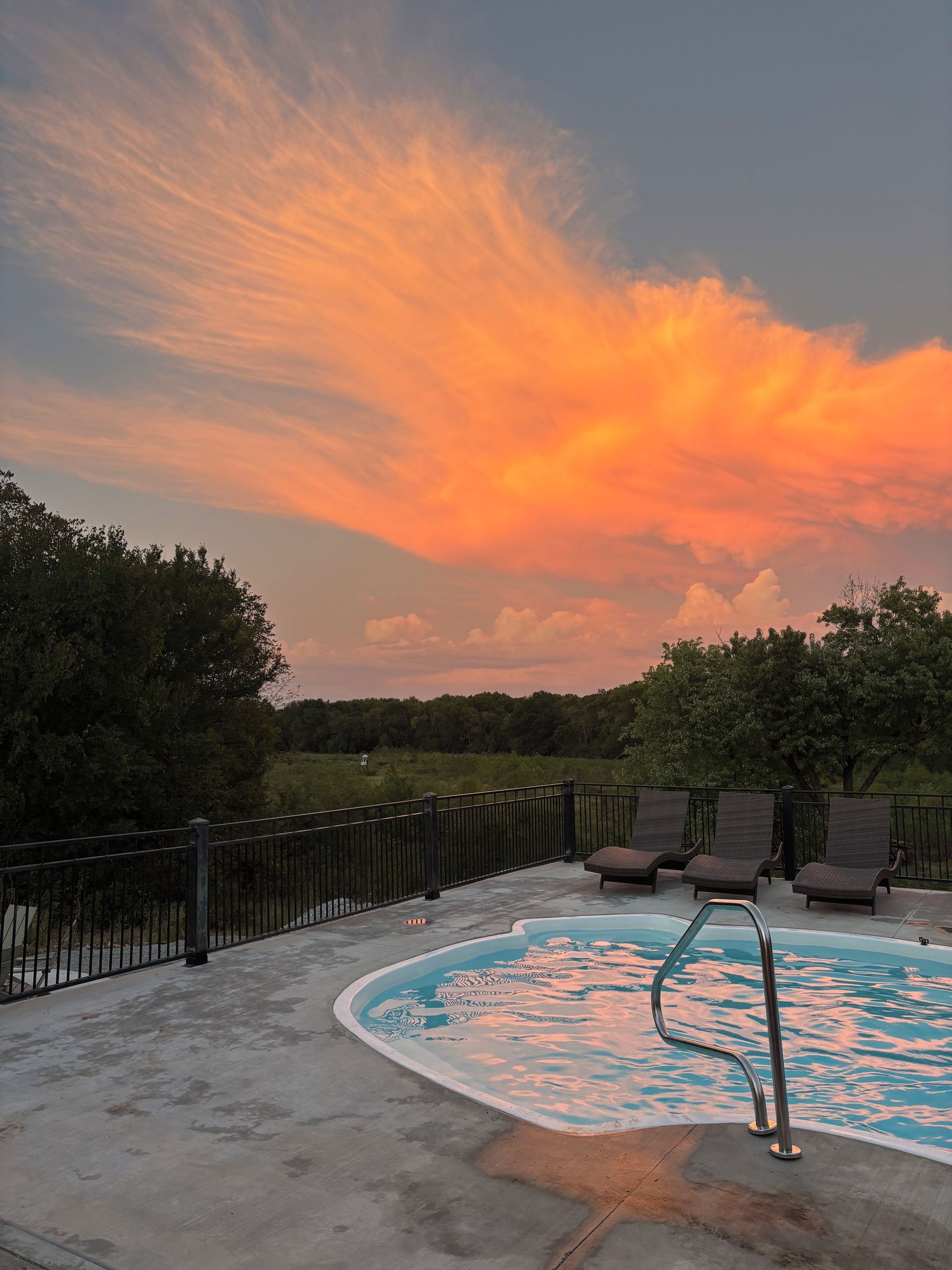 Newly added saltwater pool (September 2026)! 