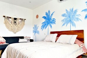 4 quartos, escrivaninha, berço de viagem, Wi-Fi