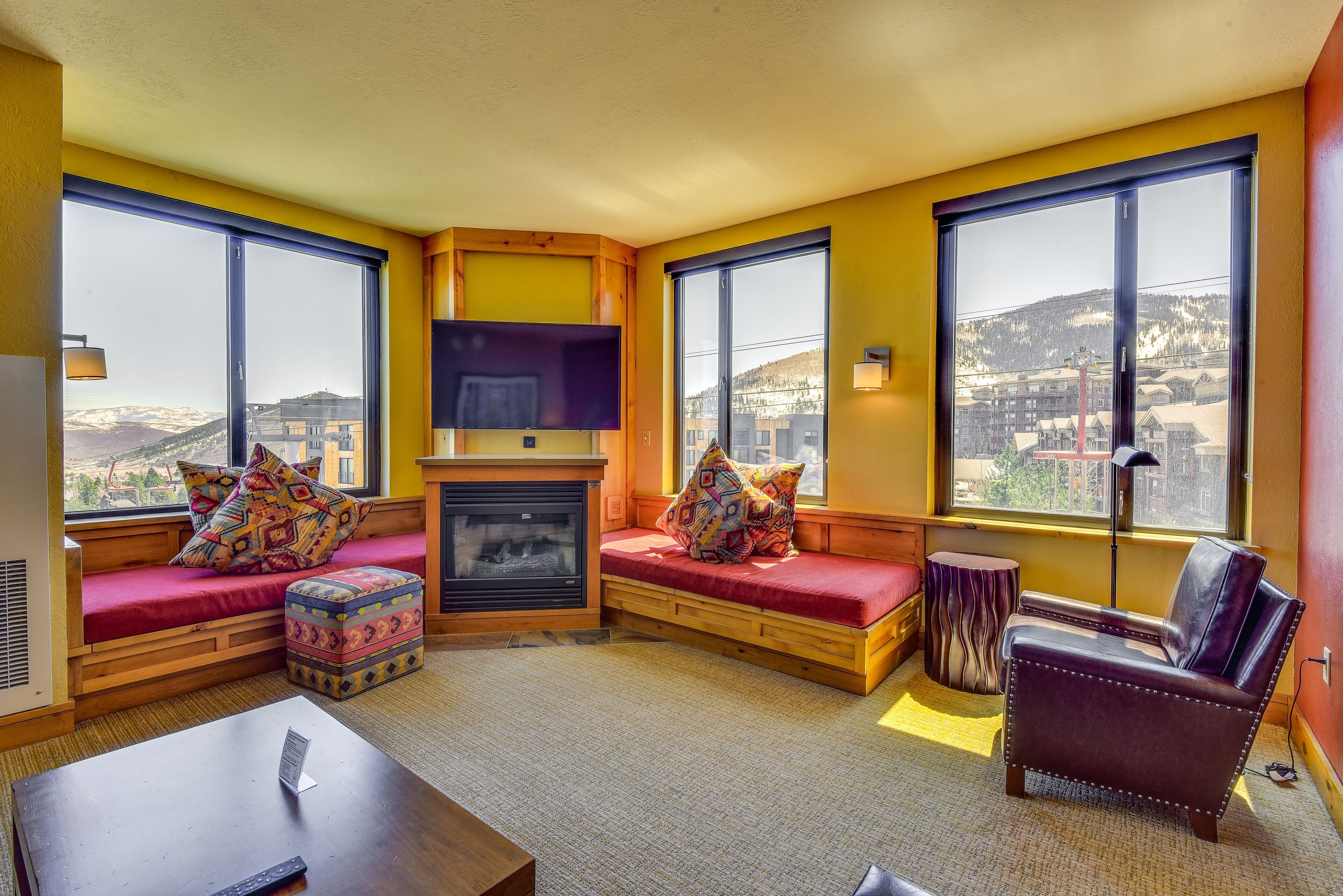 Park City Rental: Steps to Canyons Village & Ski!