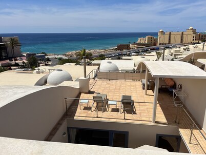 ★ Premium VILLA Isabel 1 ★ heated pool ★ seafront ★ HIGH SPEED WiFi ★