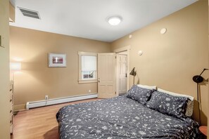 1 Schlafzimmer, Schreibtisch, Bügeleisen/Bügelbrett, kostenloses WLAN