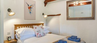 1 bedroom accommodation in Poundsgate, near Newton Abbot