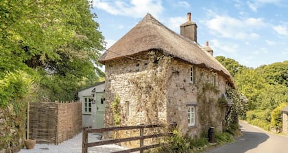 1 bedroom accommodation in Poundsgate, near Newton Abbot