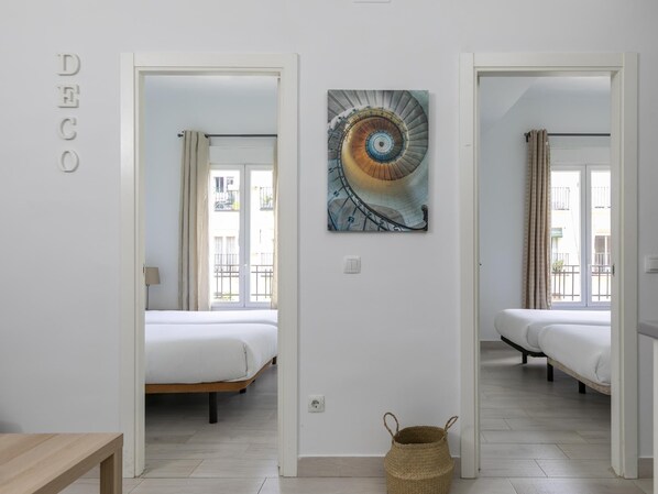 2 dormitorios, tabla de planchar con plancha, wifi