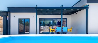 Nice home in Trbounje with WiFi