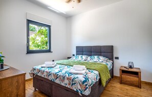 2 habitaciones, wifi gratis y ropa de cama 