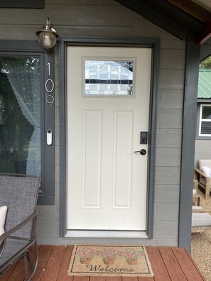 Exterior detail - The Country Cottage. A cozy 1bed/1bath in the small country town of Scandia, KS. (Scandia)